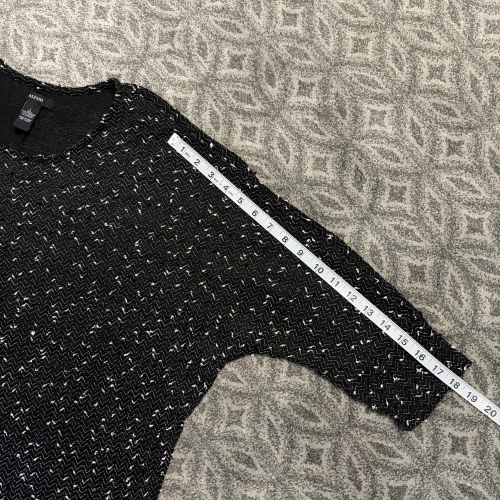 ALFANI Black/White Sequined Knit Top 106 - Picture 7 of 9